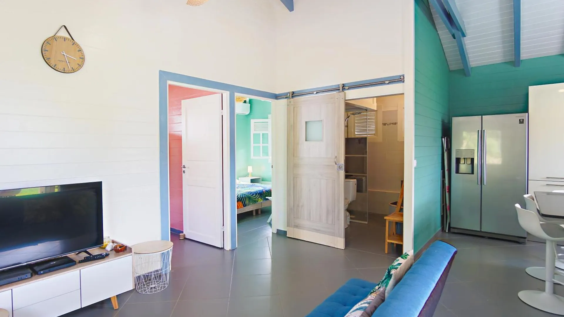 Bungalow Avec Jacuzzi Et Evenements Autorises サンタンヌ