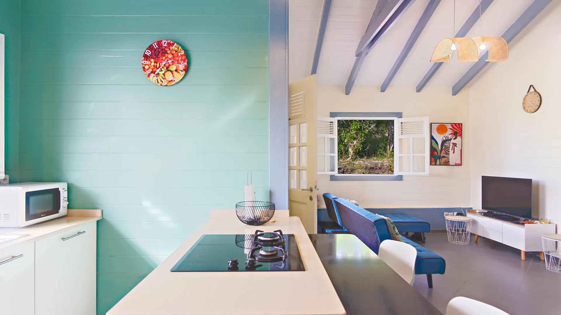 Bungalow Avec Jacuzzi Et Evenements Autorises サンタンヌ 別荘