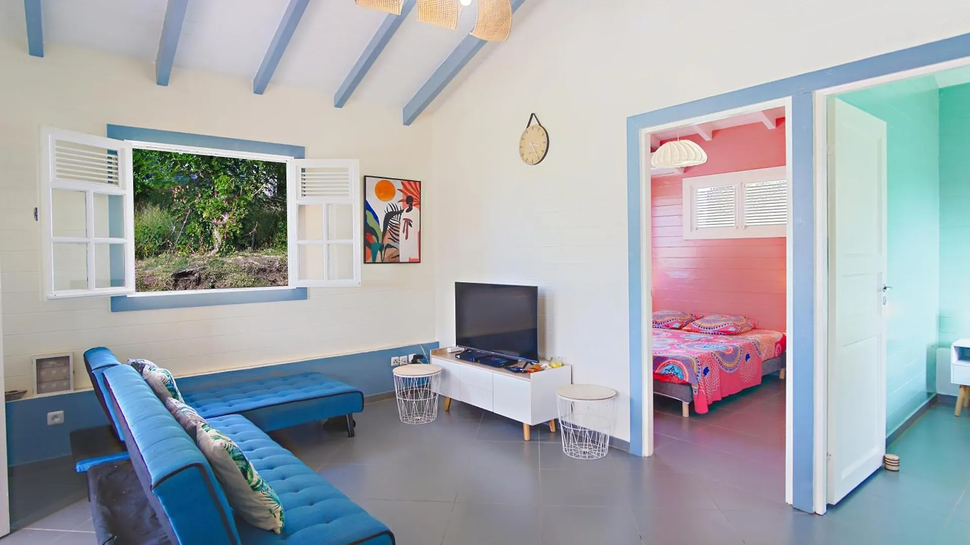 Vakantiehuis Bungalow Avec Jacuzzi Et Evenements Autorises Sainte-Anne